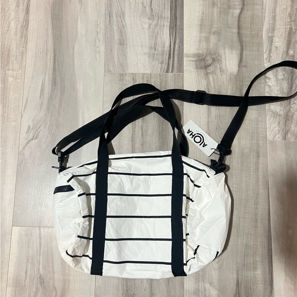 Aloha collection duffle bag - Picture 2 of 3